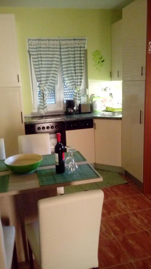 Raj Muraj Ferienappartement Kornić エクステリア 写真